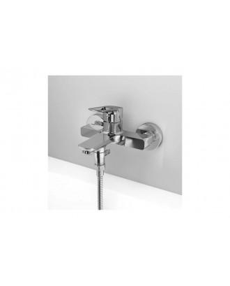 SPIN Смеситель для ванны / Короткий излив "IDDIS"